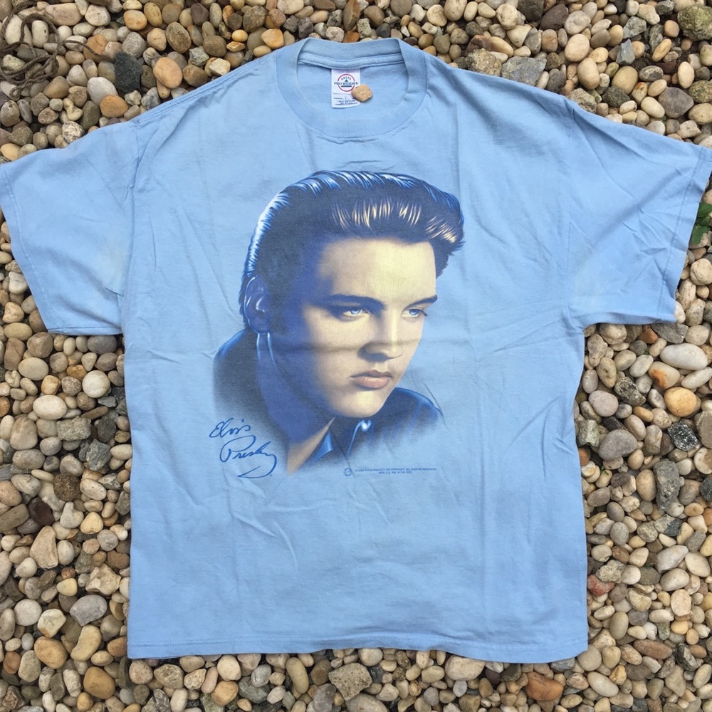 Elvis Presley Portrait Tee (The King!) Light Blue